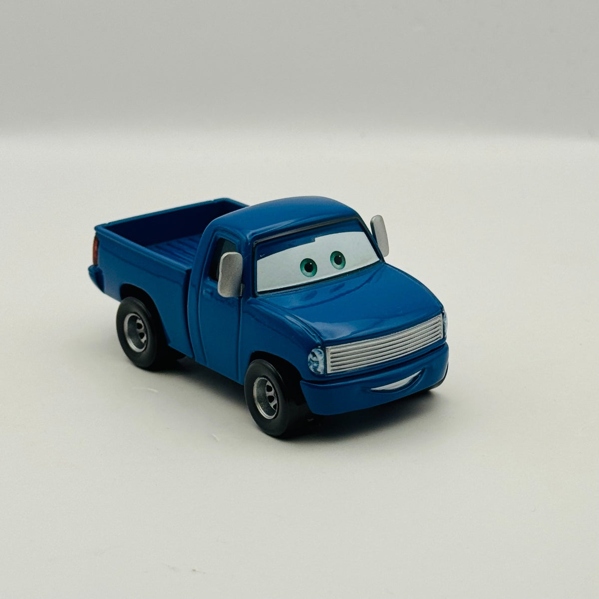 Disney Pixar Cars - HANK HALLSUM Flo's V8 Cafe Exclusive - 1:55 Diecast