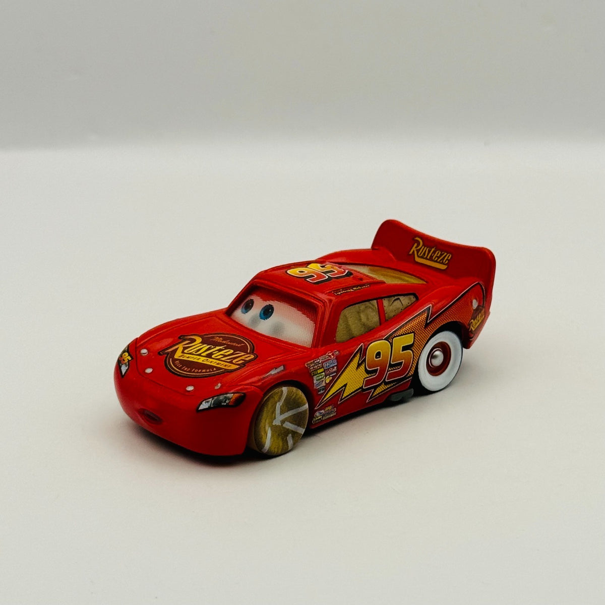 Disney Pixar Cars - PAINT MASK LIGHTNING McQUEEN CHASE LENTICULAR - 1:55 Diecast