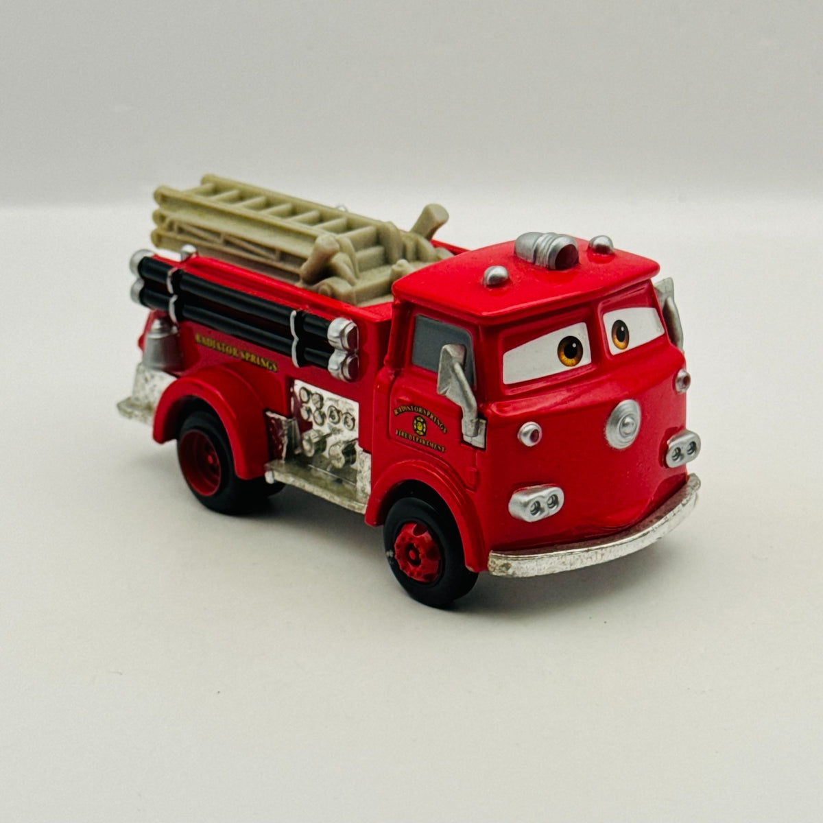 Disney Pixar Cars - RED FIRETRUCK Supercharged 2011 - 1:55 Diecast