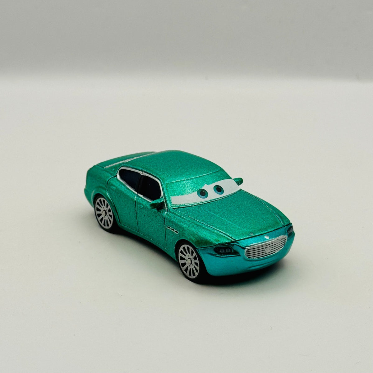 Disney Pixar Cars - COSTANZO DELLA CORSA Radiator Springs Classic - 1:55 Diecast