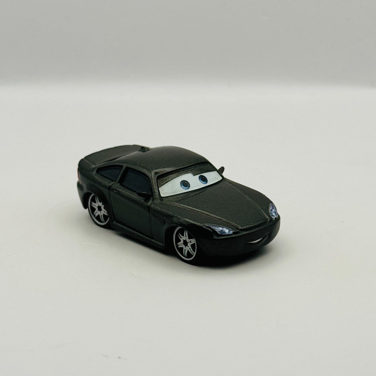 Disney Pixar Cars - BOB CUTLASS 2008 - 1:55 Diecast