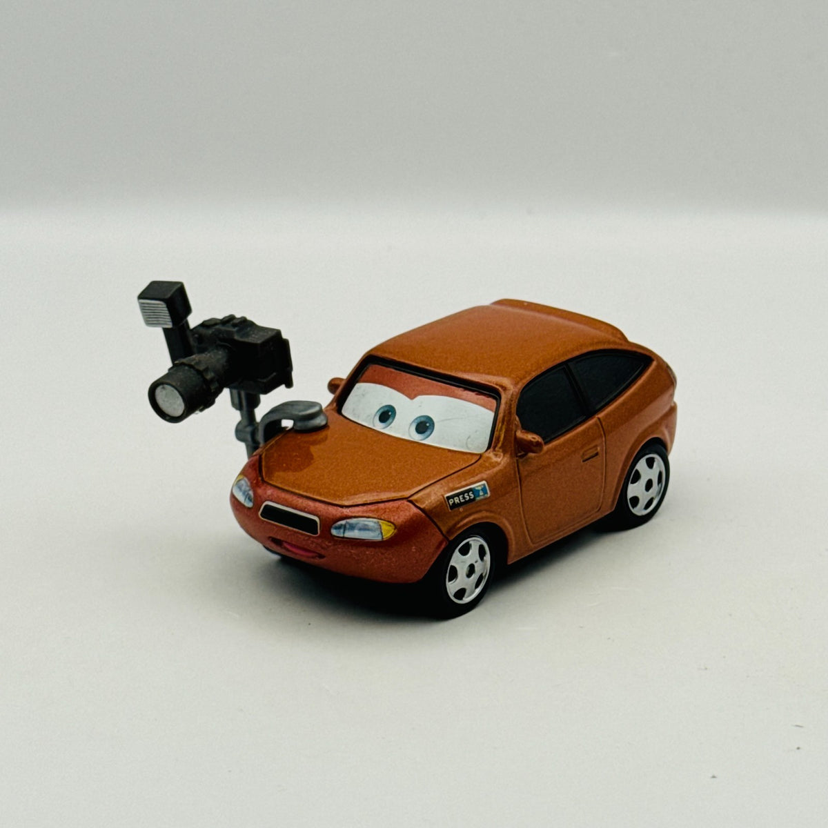 Disney Pixar Cars - CORA COPPER RSN 2014 - 1:55 Diecast