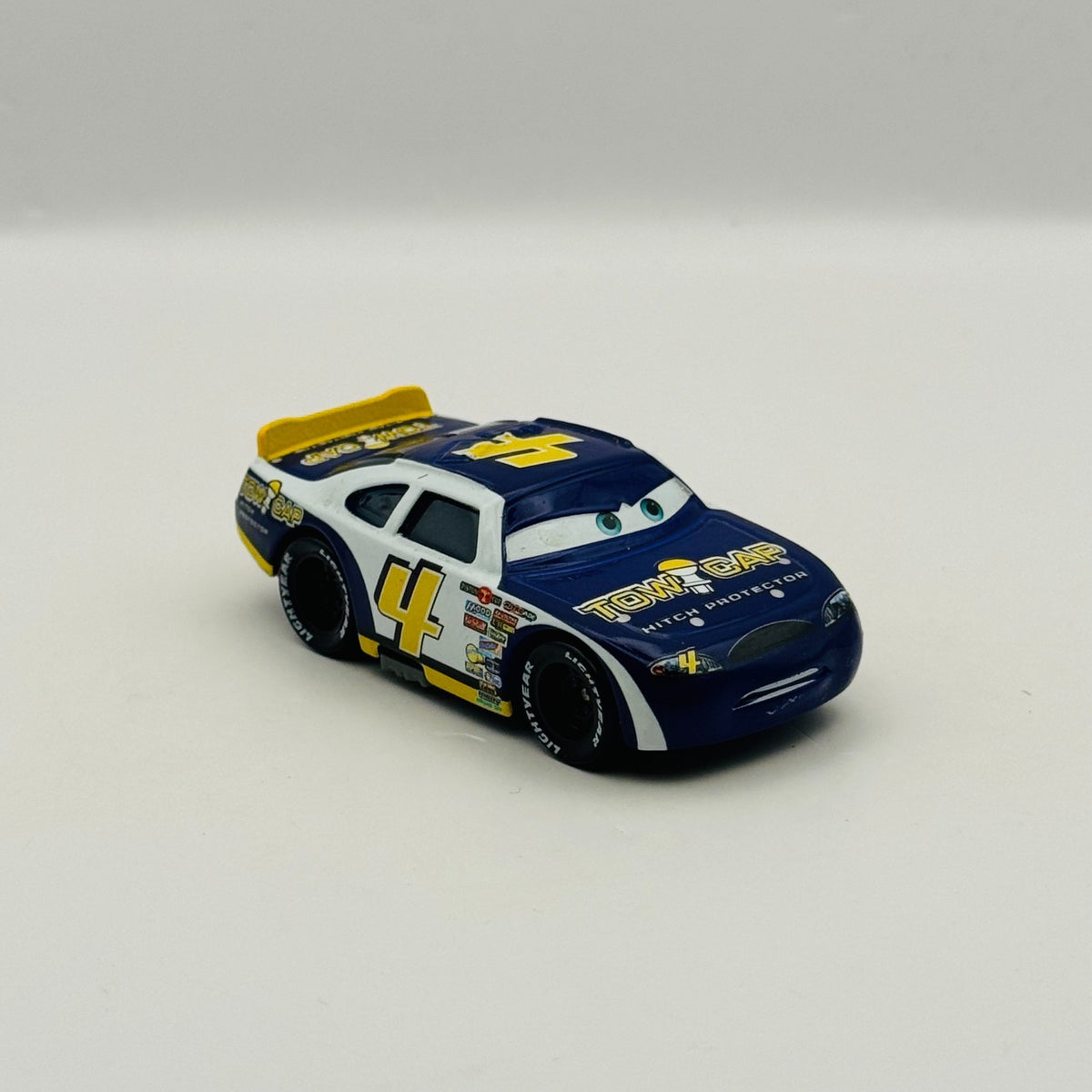 Disney Pixar Cars - TOW CAP RUSTY CORNFUEL Piston Cup -1:55 Diecast