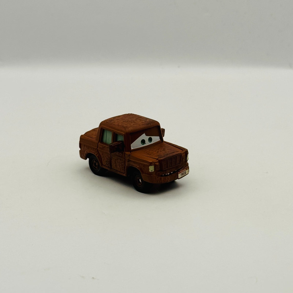 Disney Pixar Cars - FRED (Small) World of Cars 2008 - 1:55 Diecast