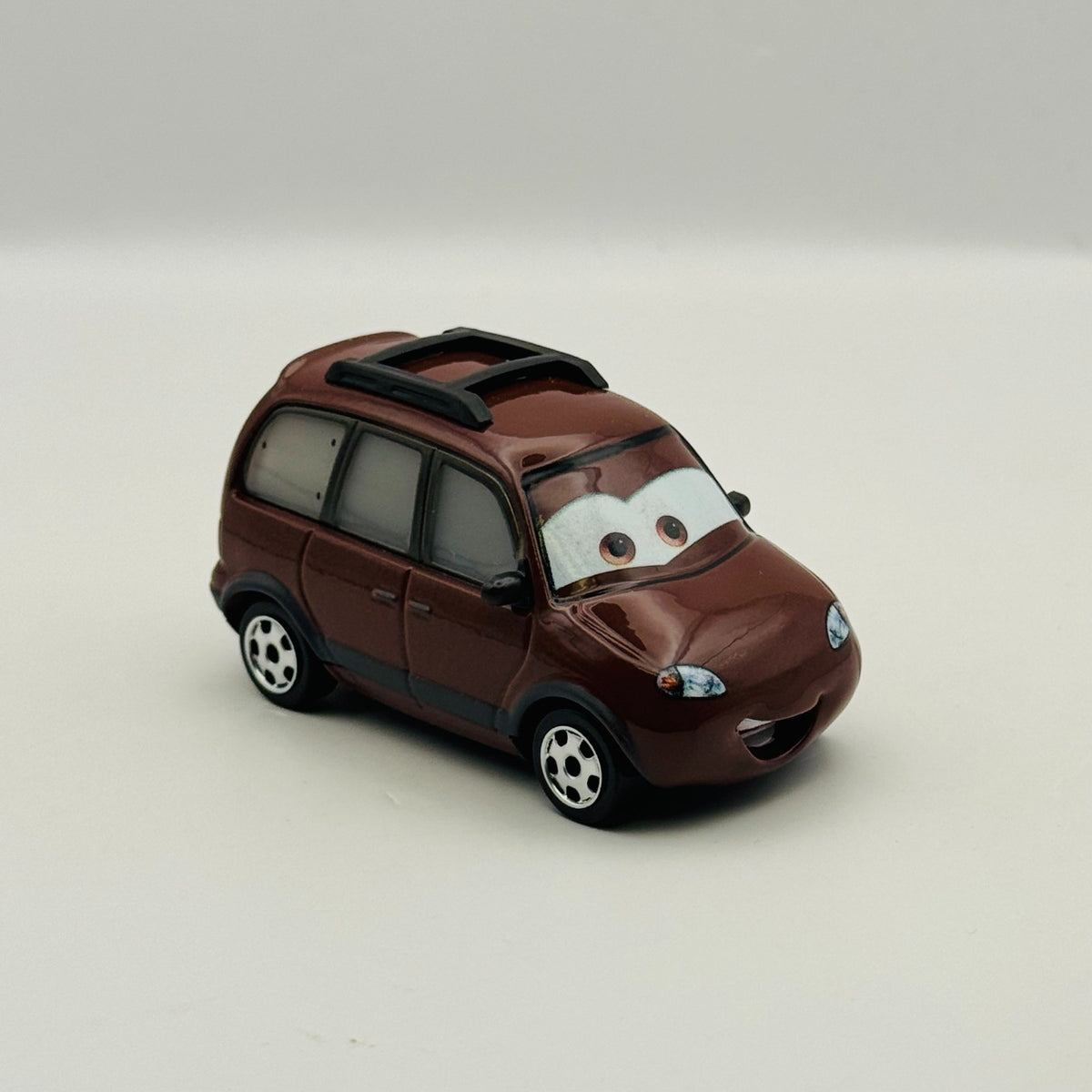 Disney Pixar Cars - KEITH KONE 2022 - 1:55 Diecast
