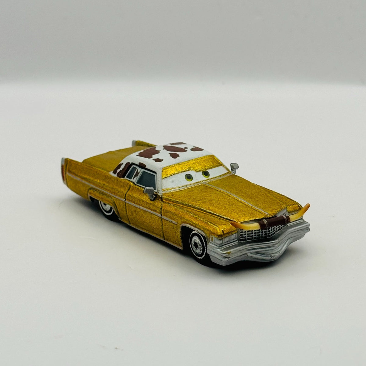 Disney Pixar Cars - TEX DINOCO Dinoco 2015 - 1:55 Diecast