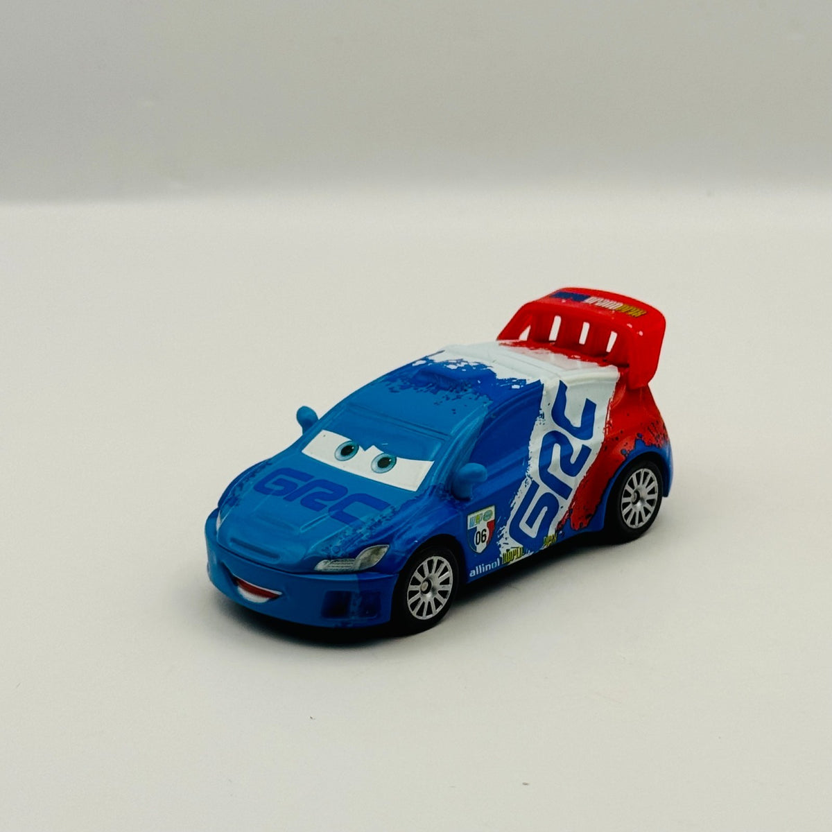 Disney Pixar Cars - RAOUL CAROULE WGP 2011 - 1:55 Diecast