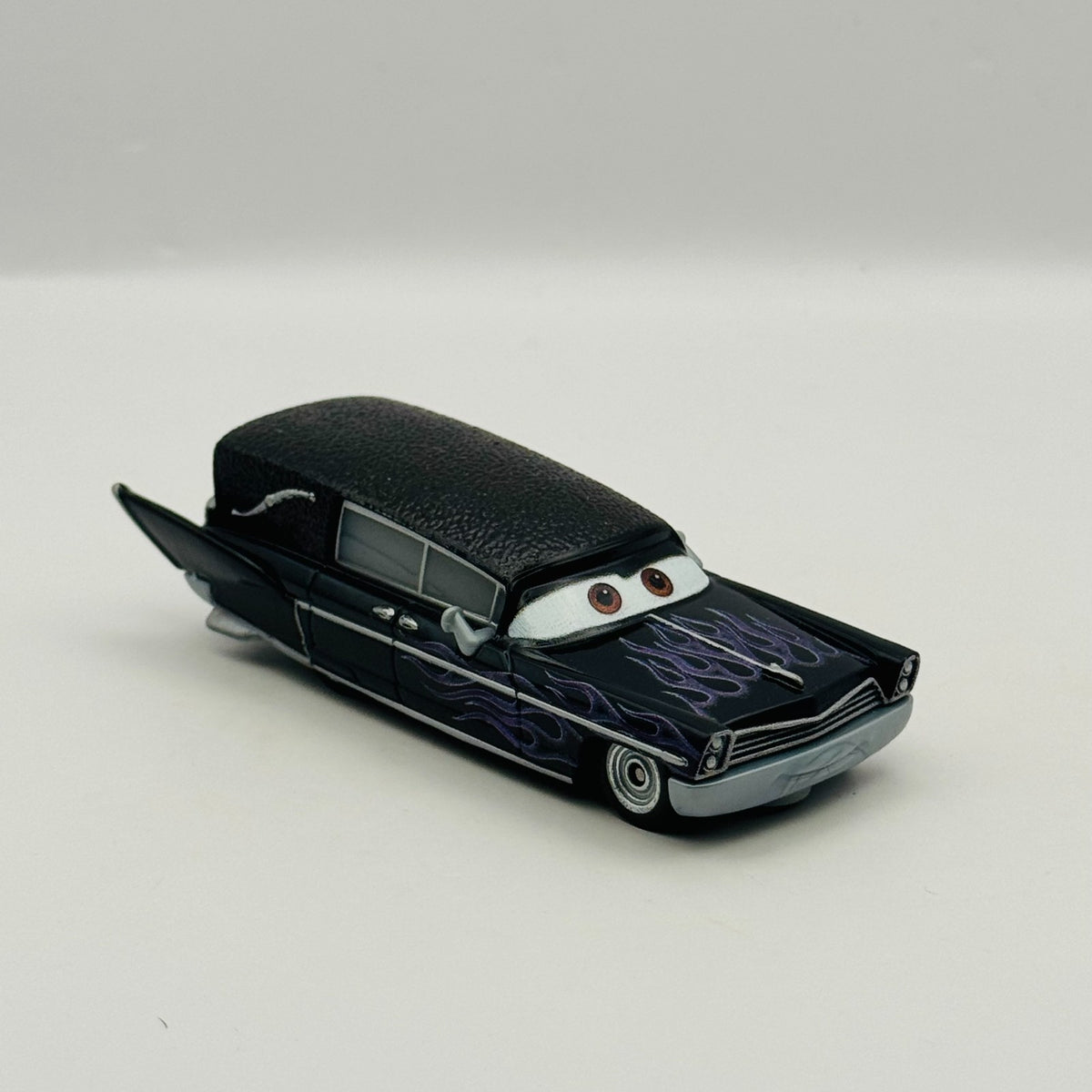 Disney Pixar Cars - HOT ROD STEVE HEARSELL WITH FLAMES 2021 - 1:55 Diecast