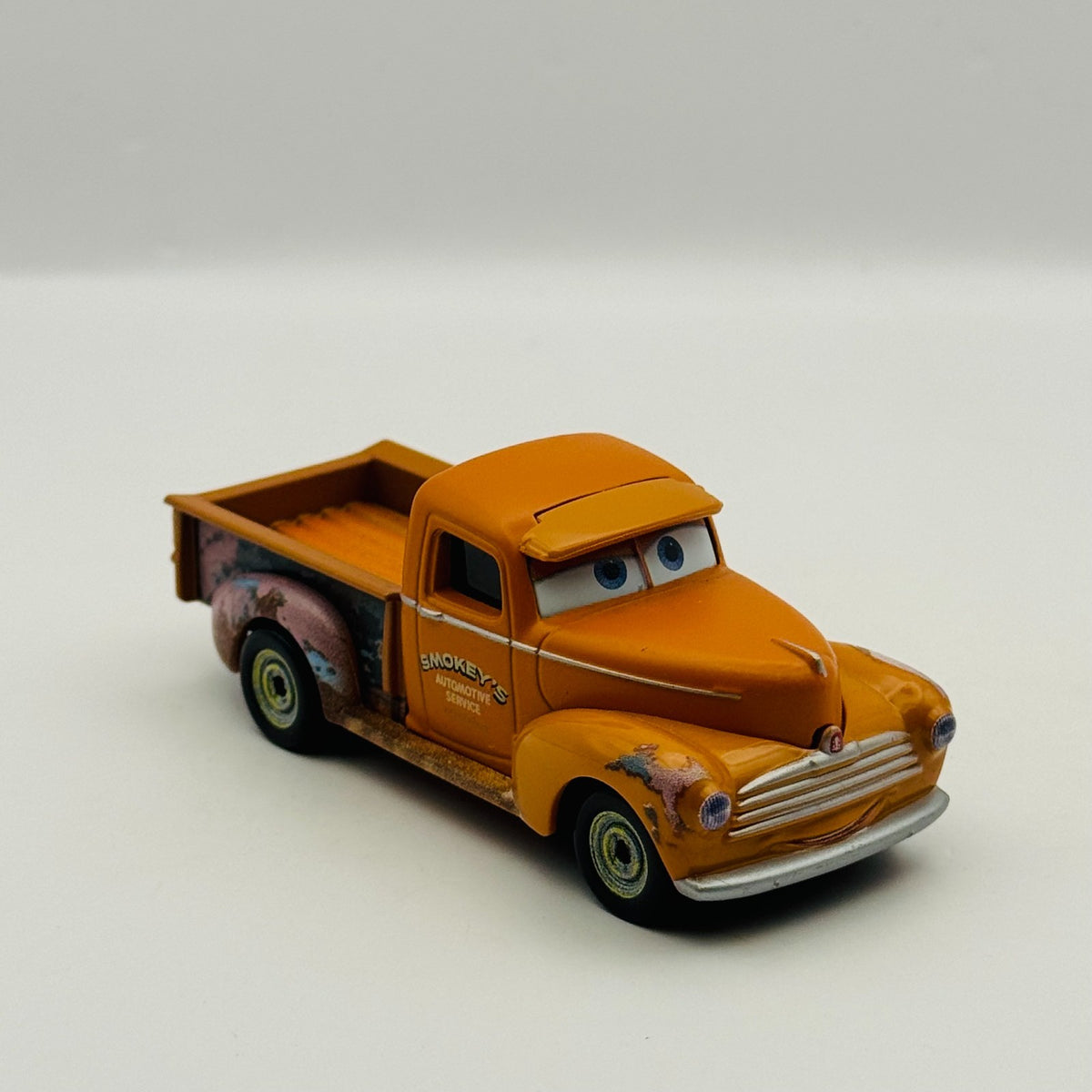 Disney Pixar Cars - SMOKEY Thomasville - 1:55 Diecast