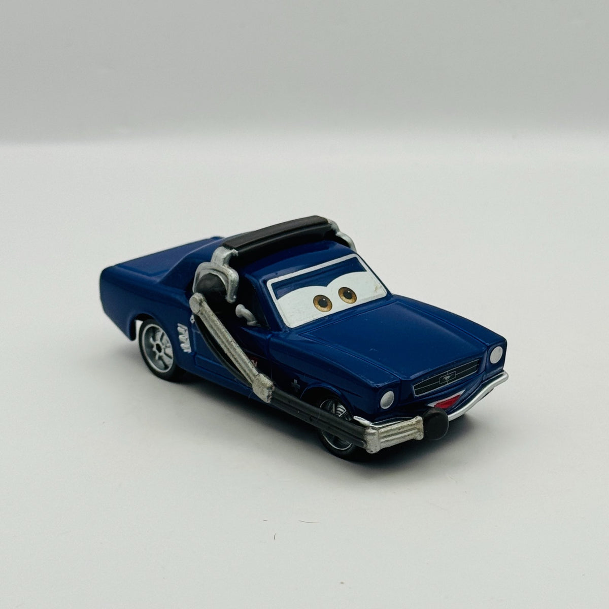 Disney Pixar Cars - BRENT MUSTANGBURGER WITH HEADSET WGP 2013 - 1:55 Diecast