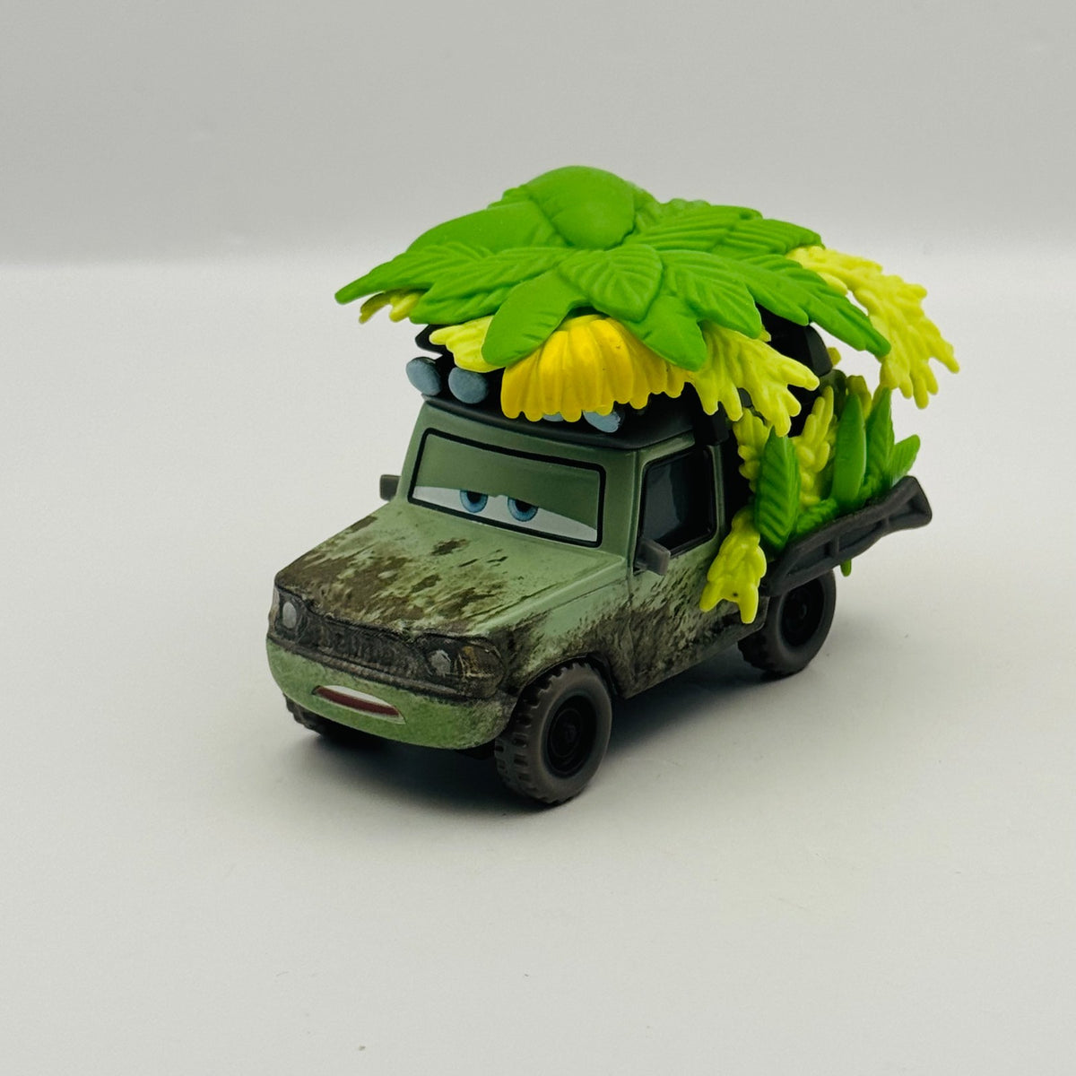 Disney Pixar Cars - WILD MILES AXLEROD Deluxe Mel Dorado Show 2014- 1:55 Diecast