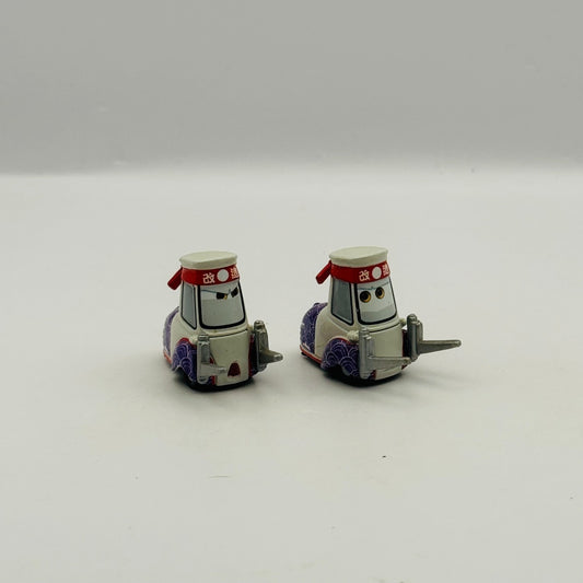 Disney Pixar Cars Toon - TEKI & PAKI Tokyo Mater 2010 - 1:55 Diecast
