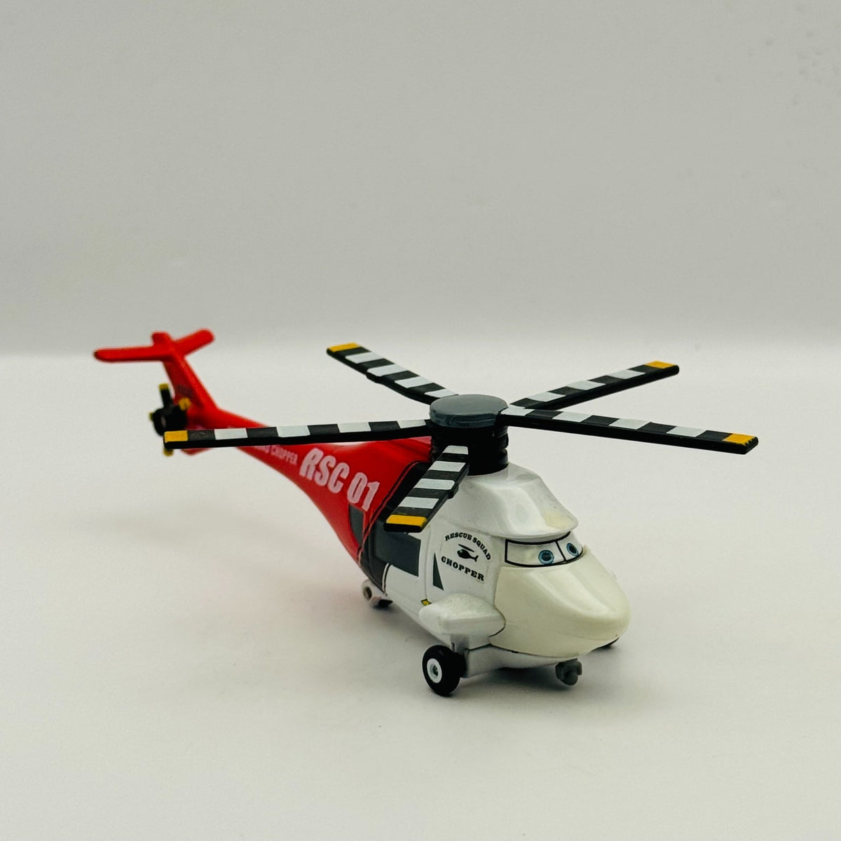 Disney Pixar Cars Toon - RESCUE SQUAD CHOPPER Rescue Squad Mater - 1:55 Diecast