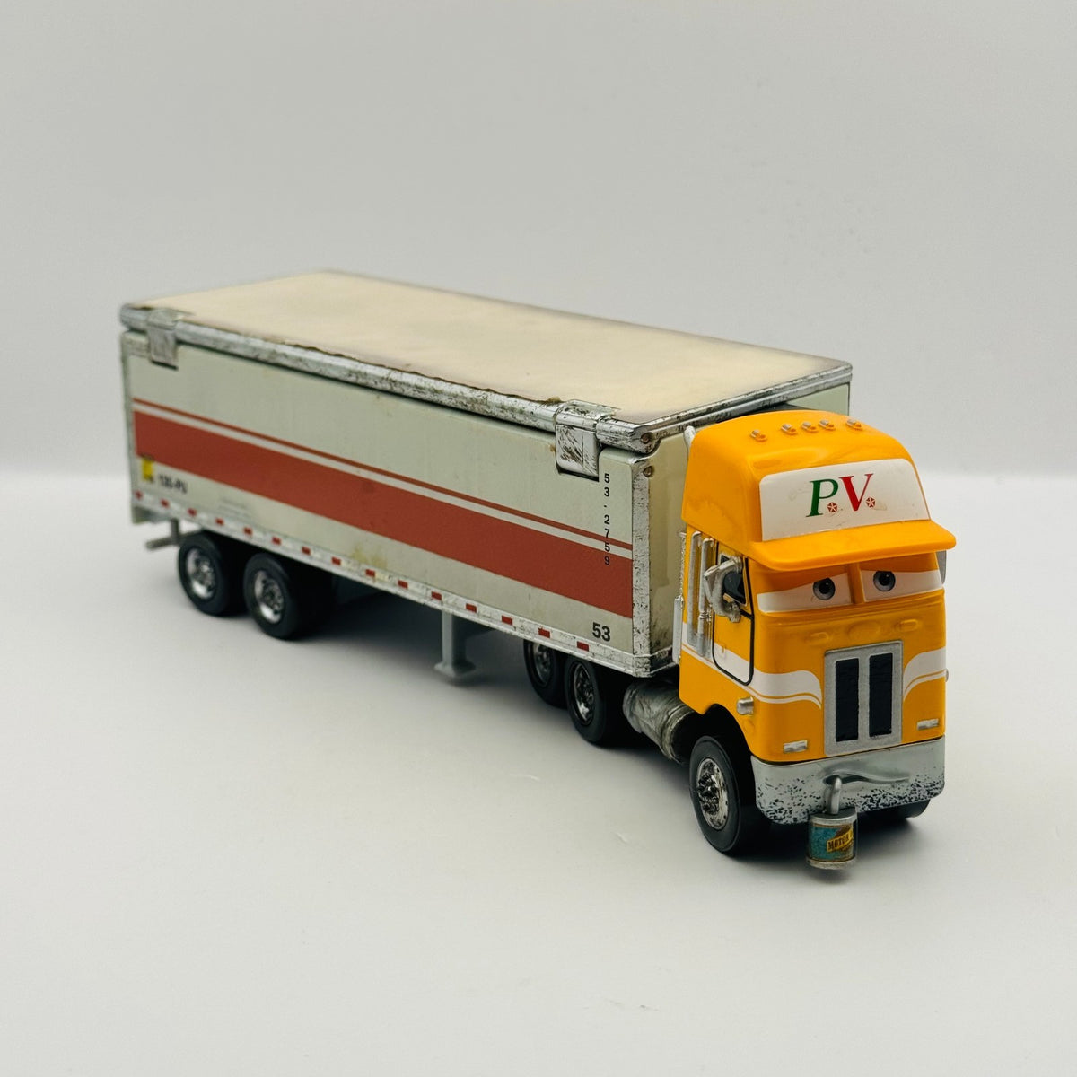 Disney Pixar Cars - PAUL VALDEZ HAULER 2010 - 1:55 Diecast