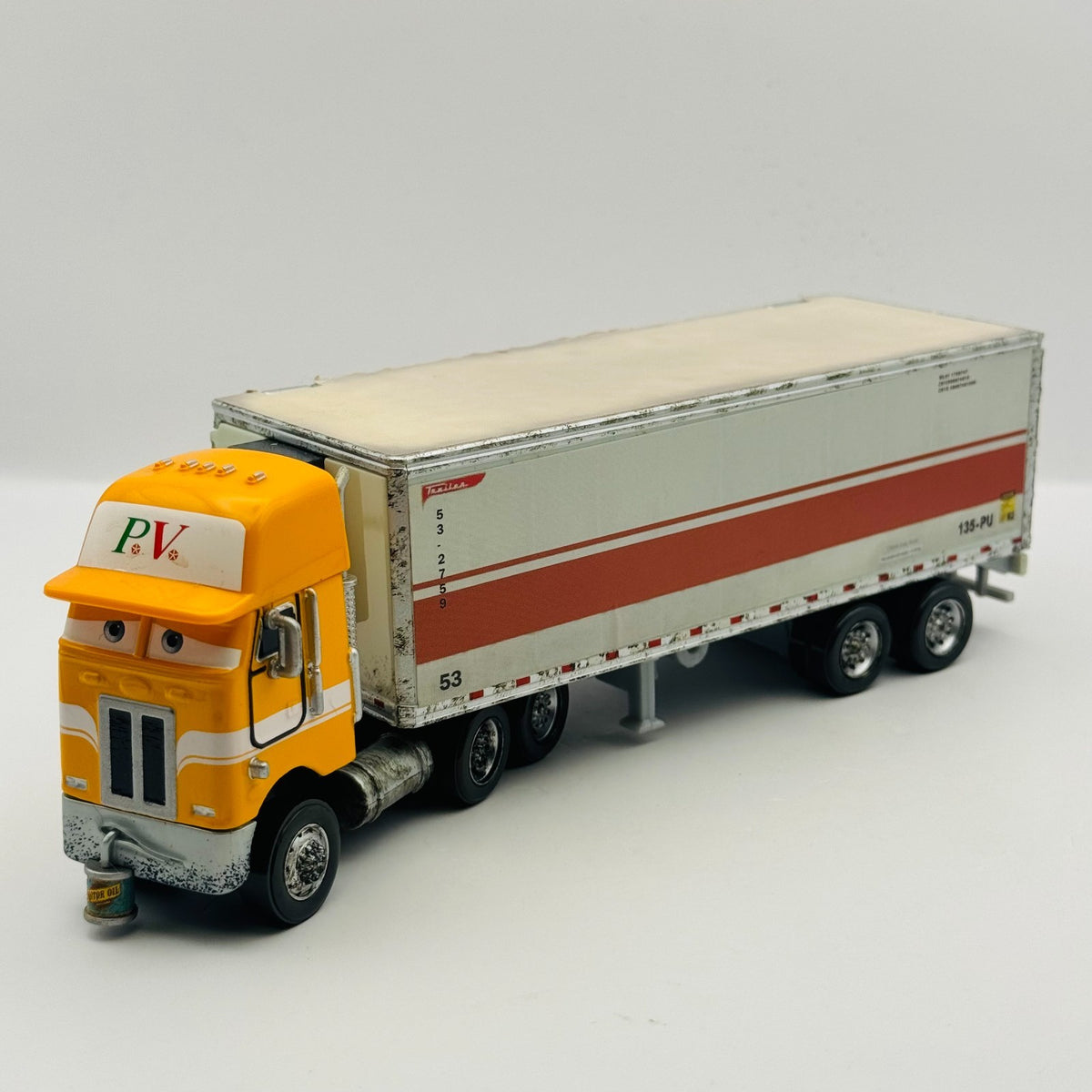 Disney Pixar Cars - PAUL VALDEZ HAULER 2010 - 1:55 Diecast
