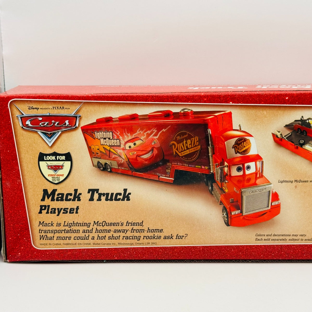 Disney Pixar Cars - MACK TRUCK PLAYSET HAULER Desert Series 2006 - 1:55 Scale