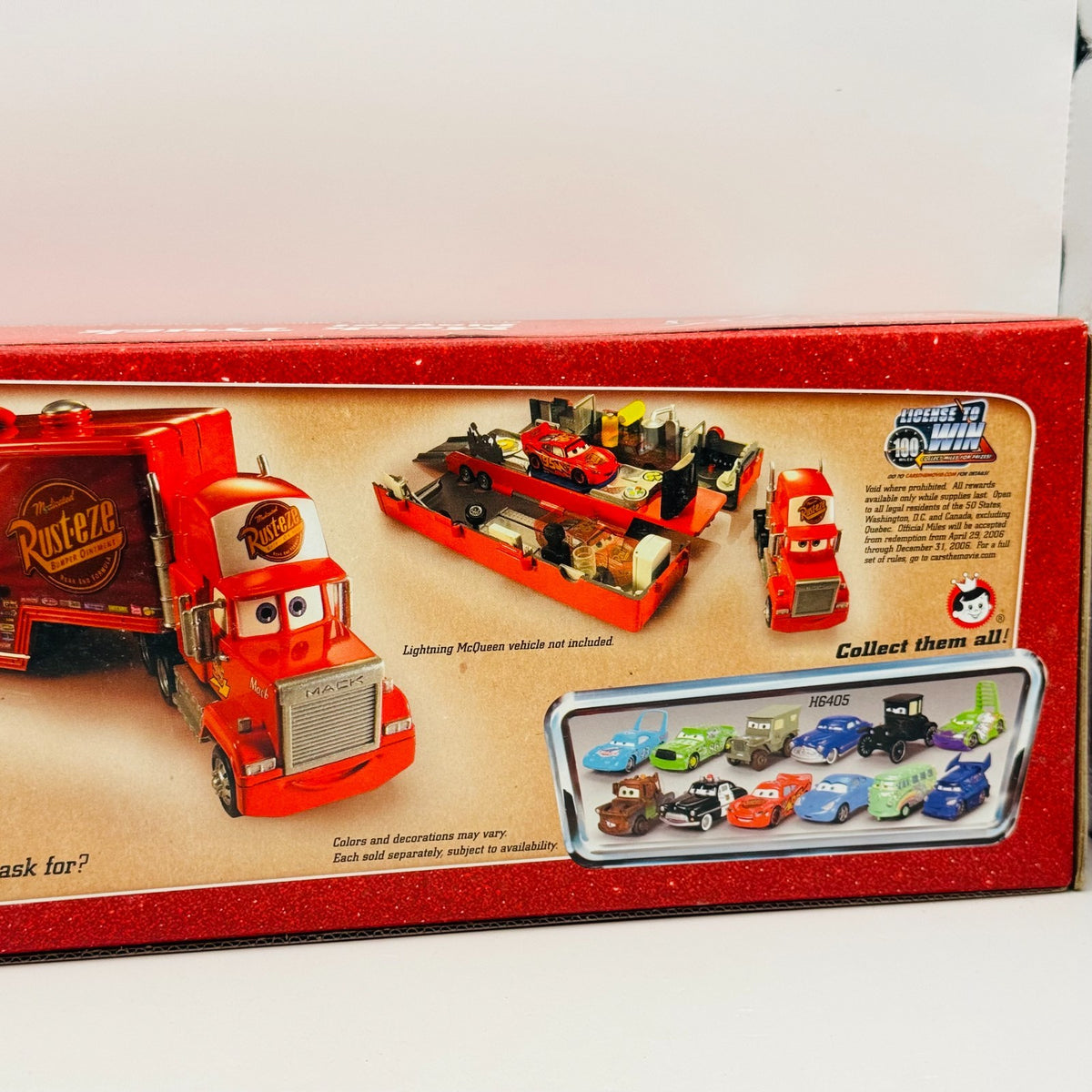Disney Pixar Cars - MACK TRUCK PLAYSET HAULER Desert Series 2006 - 1:55 Scale