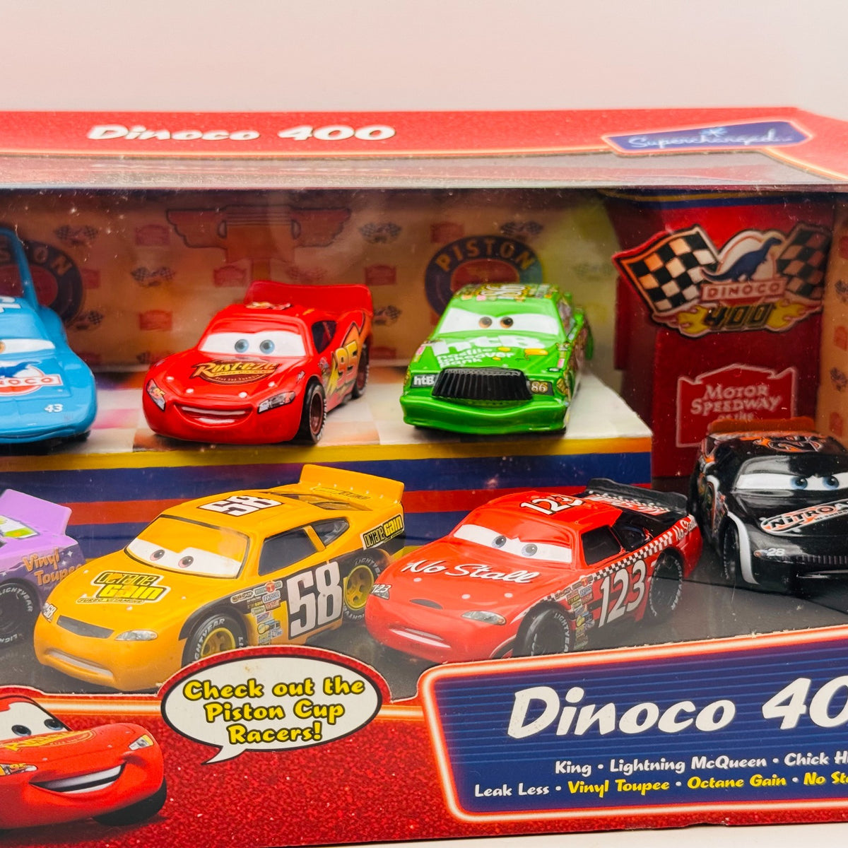 Disney Pixar Cars - DINOCO 400 8-PACK CHICK CRUSTY VINYL KING 2007- 1:55 Diecast