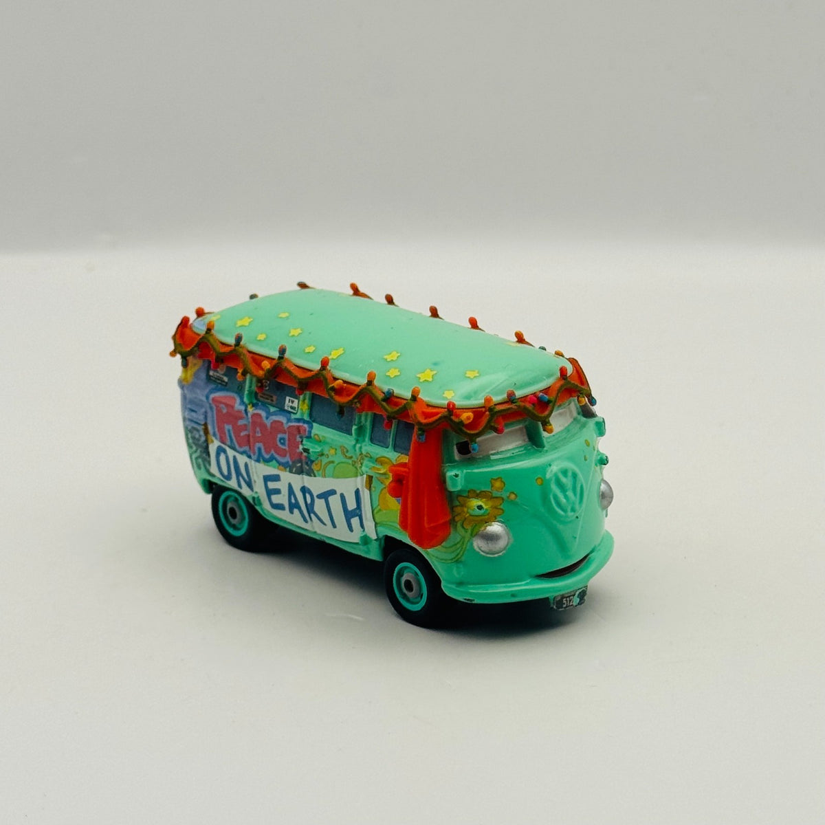 Disney Pixar Cars - FUEL TIDE CHEER FILLMORE Mater Saves Christmas- 1:55 Diecast