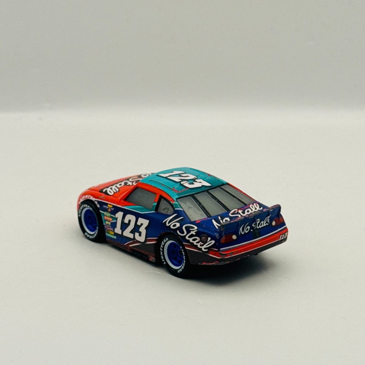 Disney Pixar Cars - TODD MARCUS NO STALL Veteran Racer Cars 3 - 1:55 Diecast