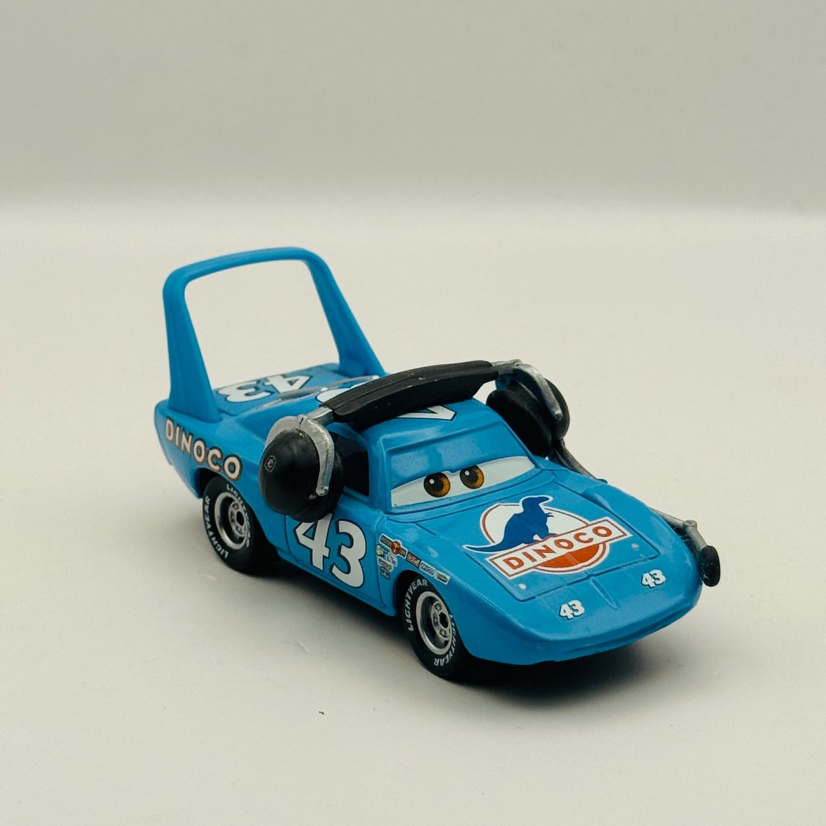 Disney Pixar Cars - CREW CHIEF THE KING WITH HEADSET Cars 3 Custom- 1:55 Diecast