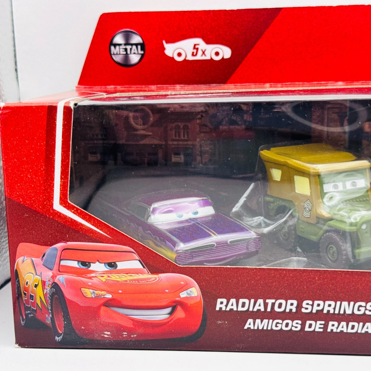 Disney Pixar Cars RADIATOR SPRINGS FRIENDS 5PK Purple Ramone Lizzie 1:55 Diecast