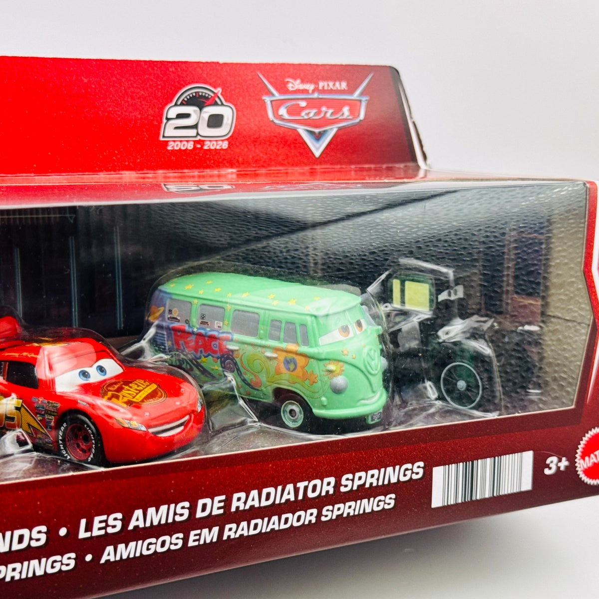 Disney Pixar Cars RADIATOR SPRINGS FRIENDS 5PK Purple Ramone Lizzie 1:55 Diecast