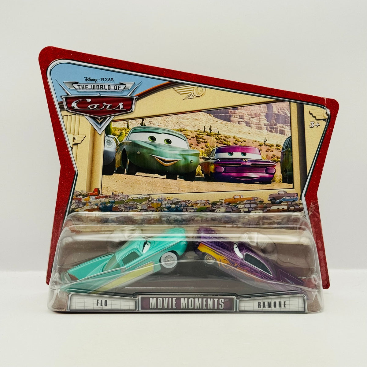 Disney Pixar Cars - FLO & PURPLE RAMONE World Of Cars 2008 - 1:55 Diecast