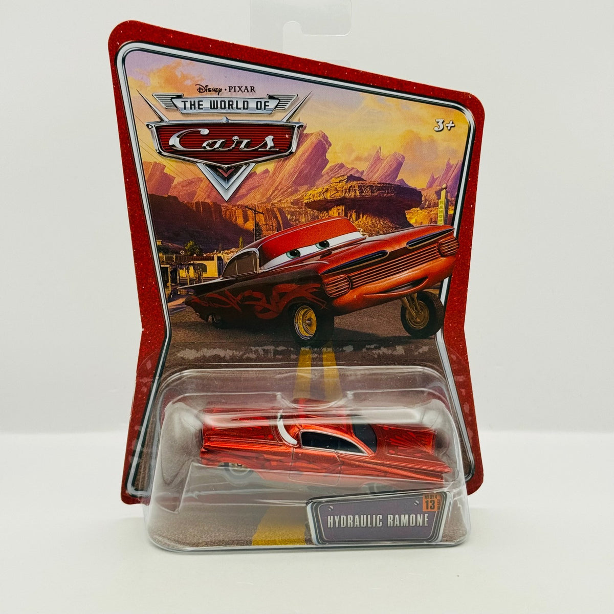 Disney Pixar Cars - RED HYDRAULIC RAMONE World Of Cars 2008 - 1:55 Diecast