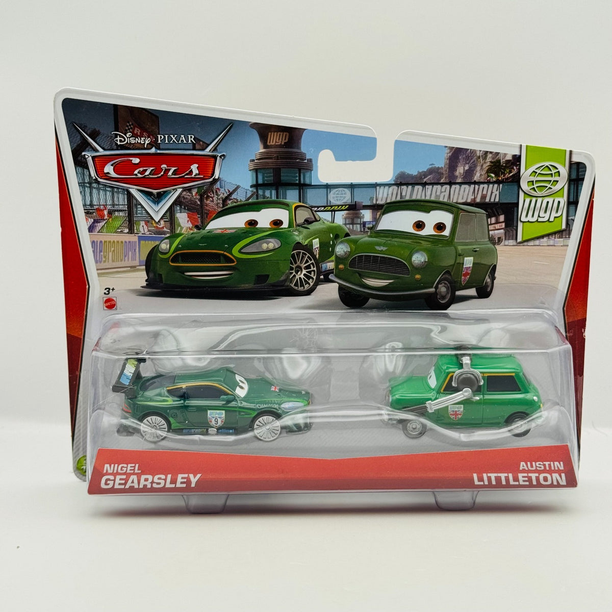 Disney Pixar Cars - NIGEL GEARSLEY & AUSTIN LITTLETON CREW CHIEF - 1:55 Diecast