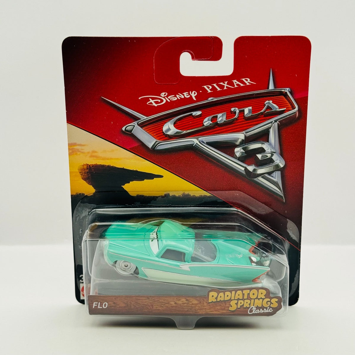 Disney Pixar Cars RADIATOR SPRINGS CLASSIC FLO UPDATED Cars 3 2017 1:55 Diecast
