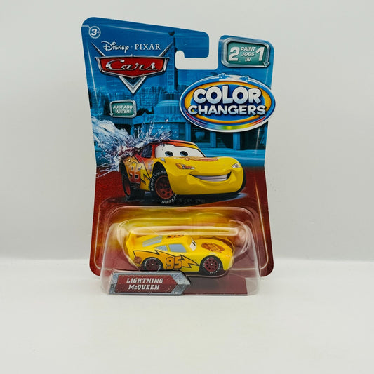 Disney Pixar Cars - COLOR CHANGERS CARS 1 MCQUEEN YELLOW/RED 2010 - 1:55 Scale