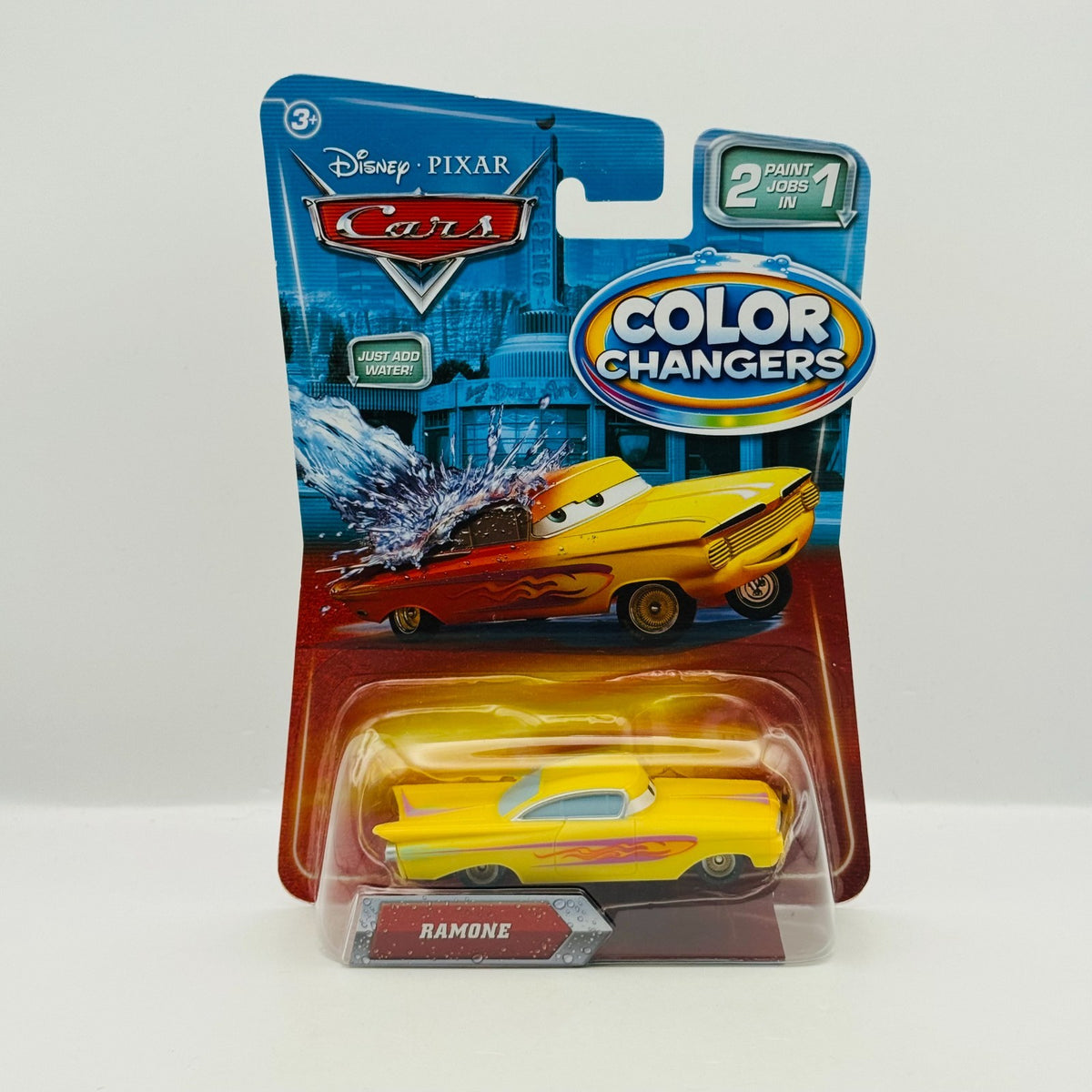 Disney Pixar Cars - COLOR CHANGERS RAMONE YELLOW/RED 2010 - 1:55 Scale