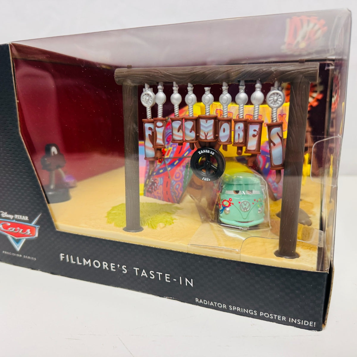 Disney Pixar Cars PRECISION SERIES FILLMORE'S TASTE-IN Light Up - 1:55 Diecast
