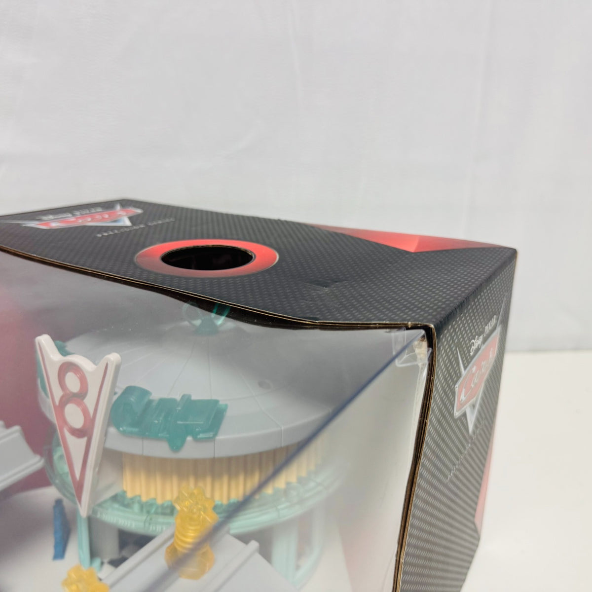 Disney Pixar Cars - PRECISION SERIES FLO'S V8 CAFE LIGHT UP 2015 - 1:55 Diecast