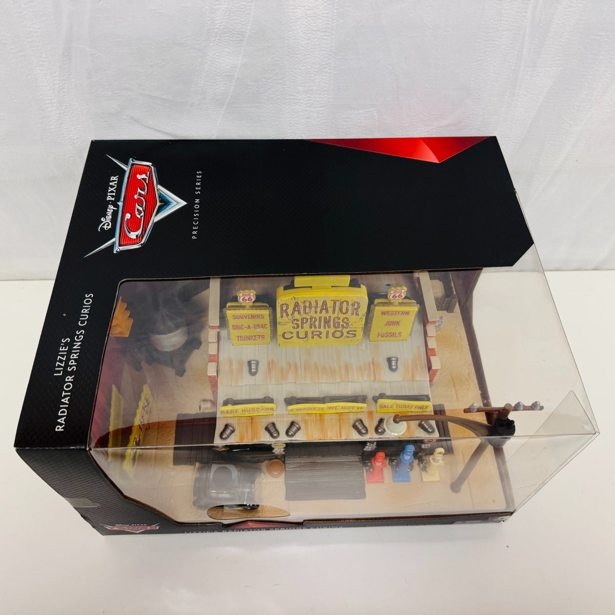 Disney Pixar Cars PRECISION SERIES LIZZIE'S RADIATOR SPRINGS CURIO 1:55 Diecast