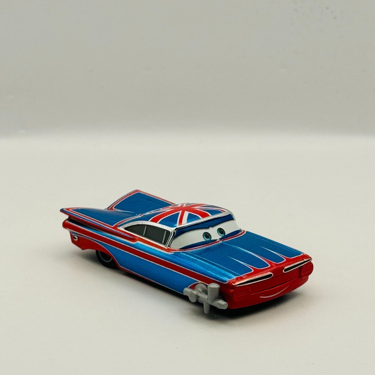 Disney Pixar Cars - METALLIC UNION JACK RAMONE Scavenger Hunt 2020- 1:55 Diecast