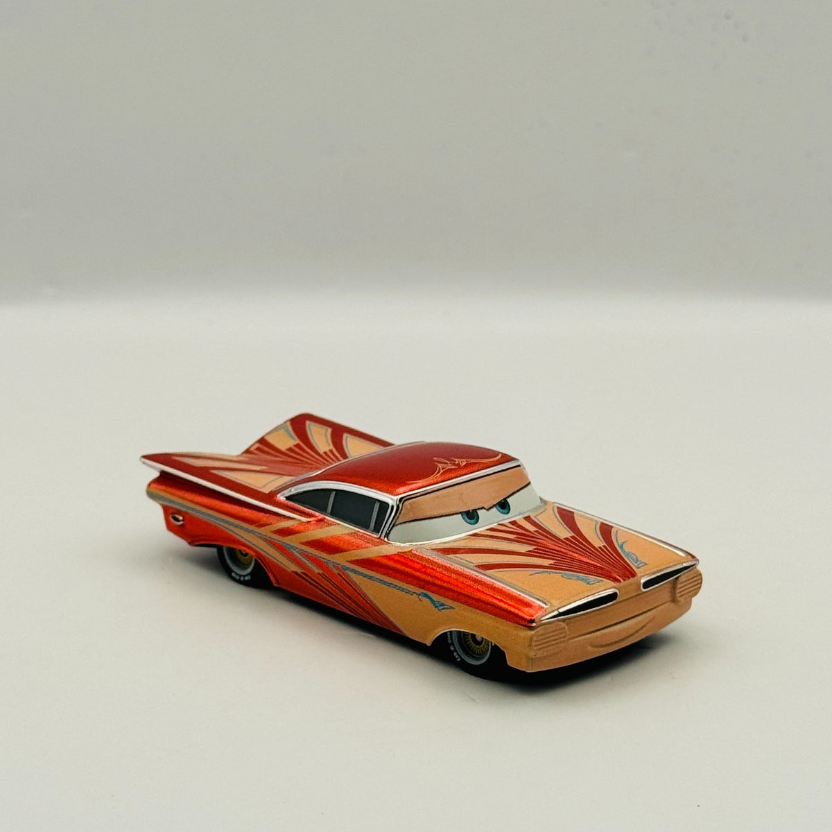 Disney Pixar Cars - METALLIC FLORIDA RAMONE Scavenger Hunt 2018 - 1:55 Diecast