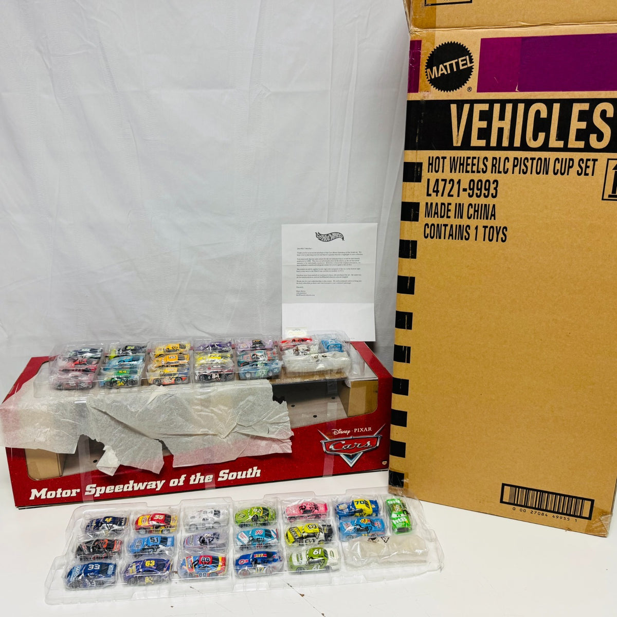 Disney Pixar Cars SPEEDWAY OF THE SOUTH SET APPLE CAR OPENED ONLY FOR INSPECTION