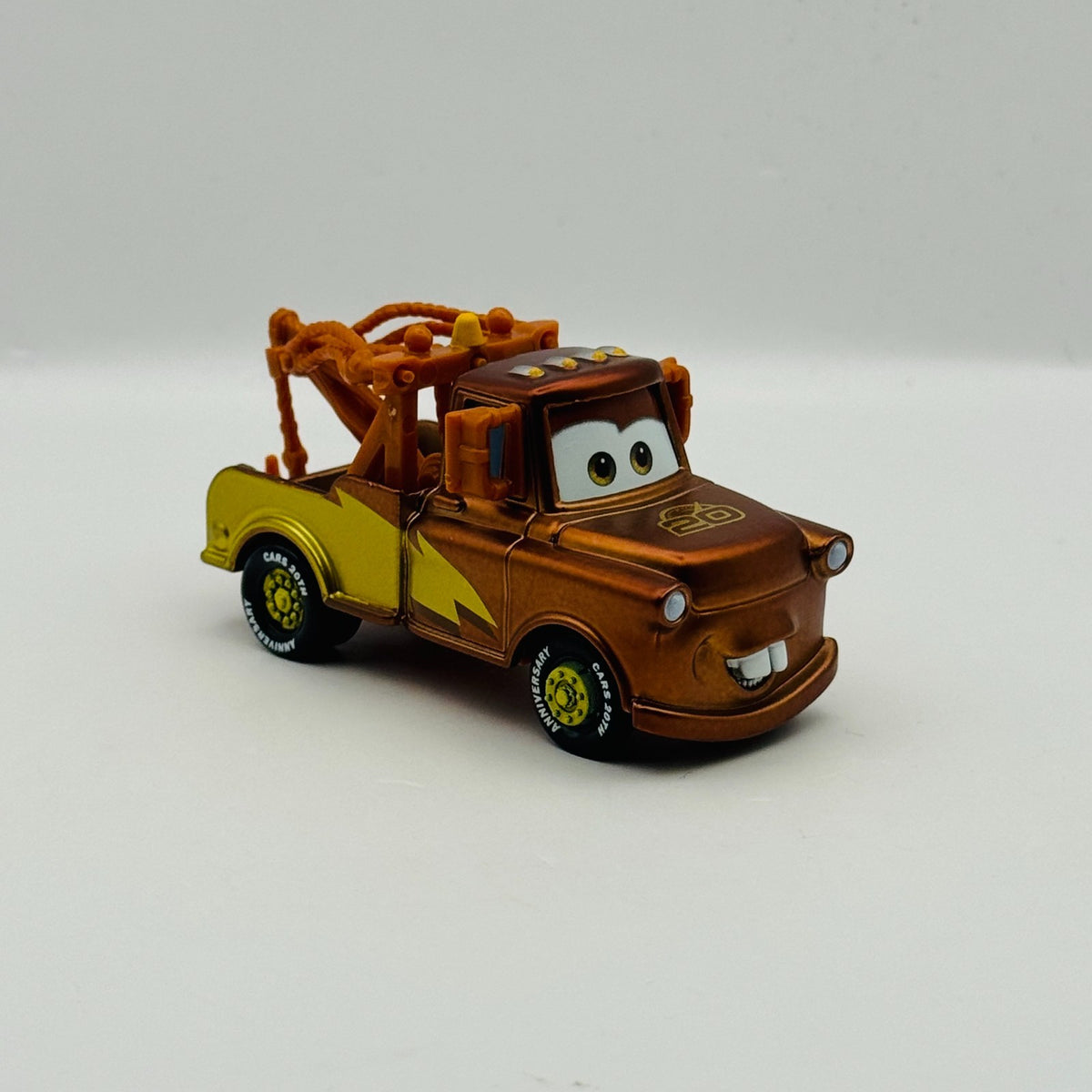 Disney Pixar Cars - METALLIC MATER 20TH ANNIVERSARY 2026 - 1:55 Diecast