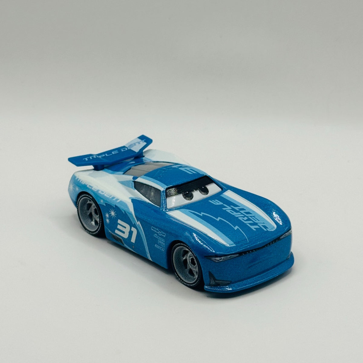 Disney Pixar Cars - CAM SPINNER TRIPLE DENT Next Gen 2025 - 1:55 Diecast