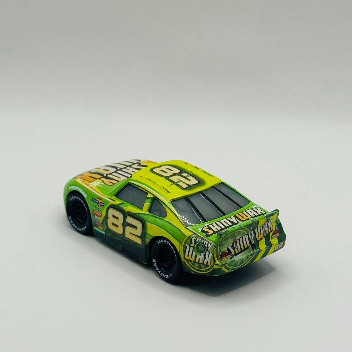 Disney Pixar Cars - DARREN LEADFOOT SHINY WAX Veteran Racer 2017 - 1:55 Diecast
