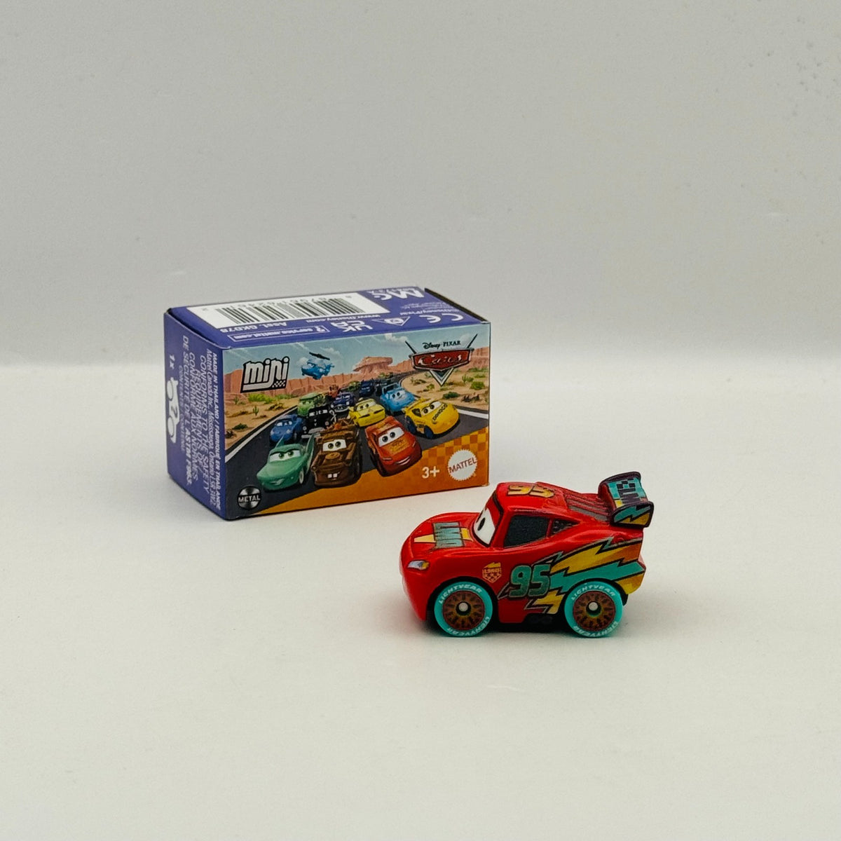 Disney Pixar Cars - Mini Racers RACE TO CELEBRATE MCQUEEN #25 2026 - Diecast