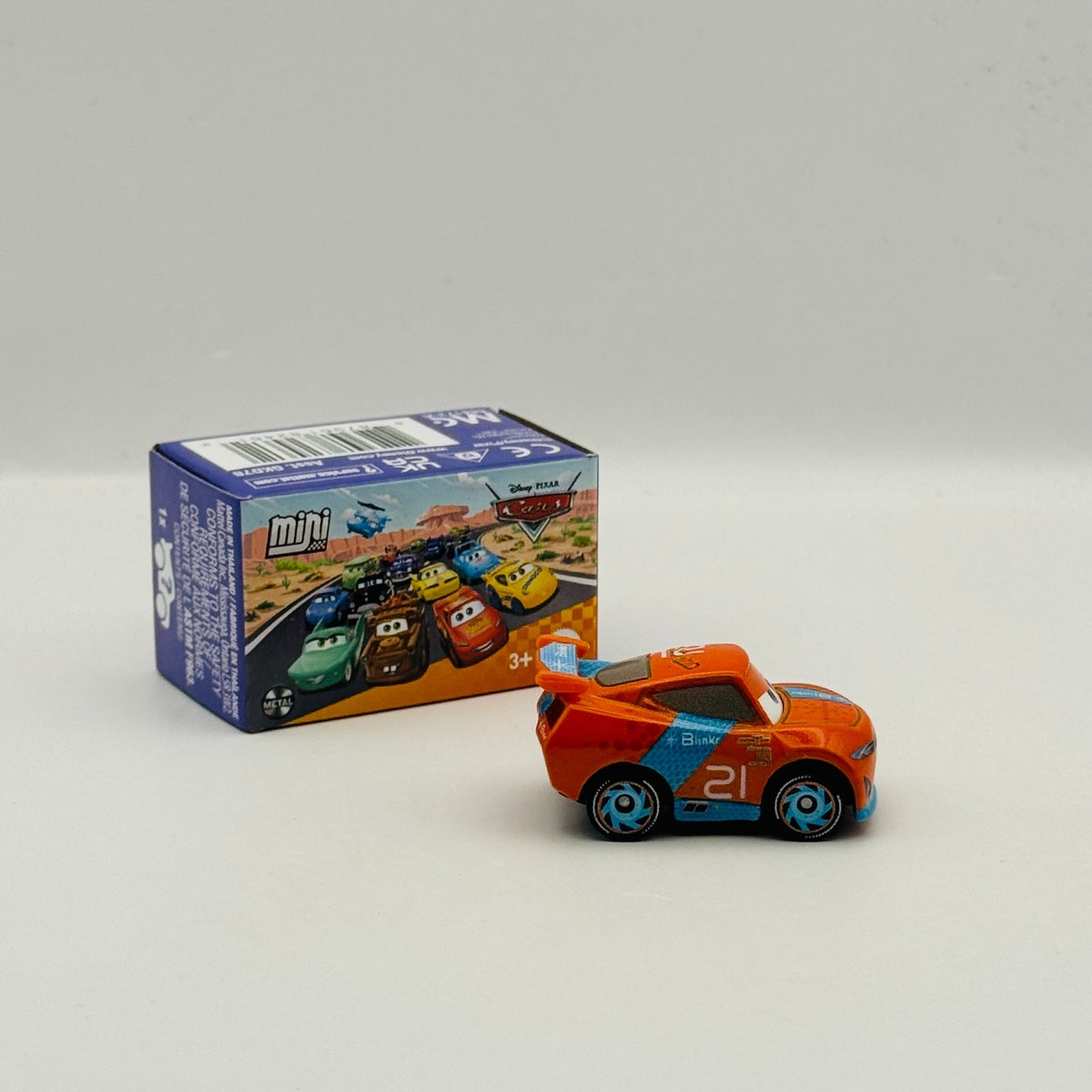 Disney Pixar Cars - Mini Racers RYAN INSIDE LANEY NEXT GEN #31 2026 - Diecast