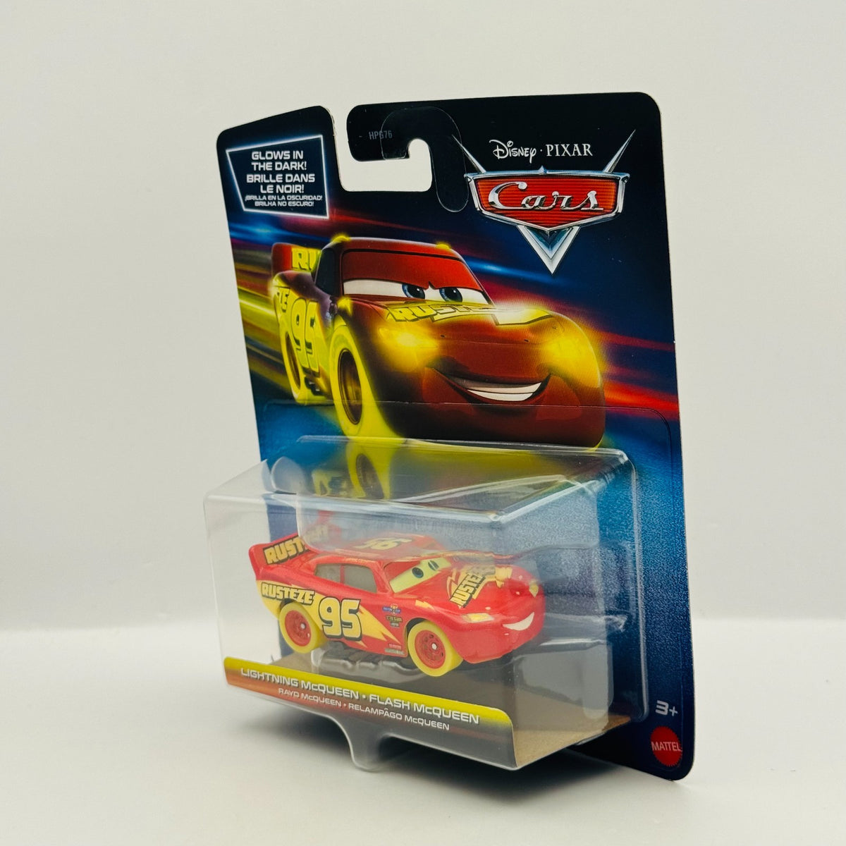 Disney Pixar Cars - GLOW RACERS MCQUEEN (Glow In The Dark) - 1:55 Diecast